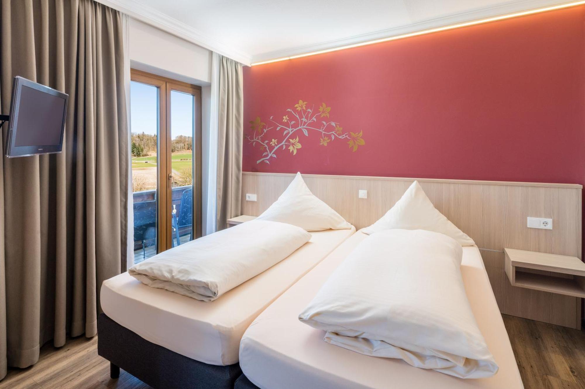 Hotel-Gasthof Huber Еберсберґ Екстер'єр фото